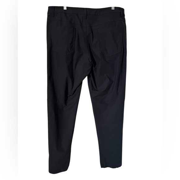 Lululemon men's ABC classic pants Black colour size 36 (M-L) - Picture 8 of 12